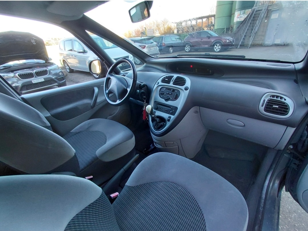 CITROEN Xsara Picasso 1.6i (X)-image-10