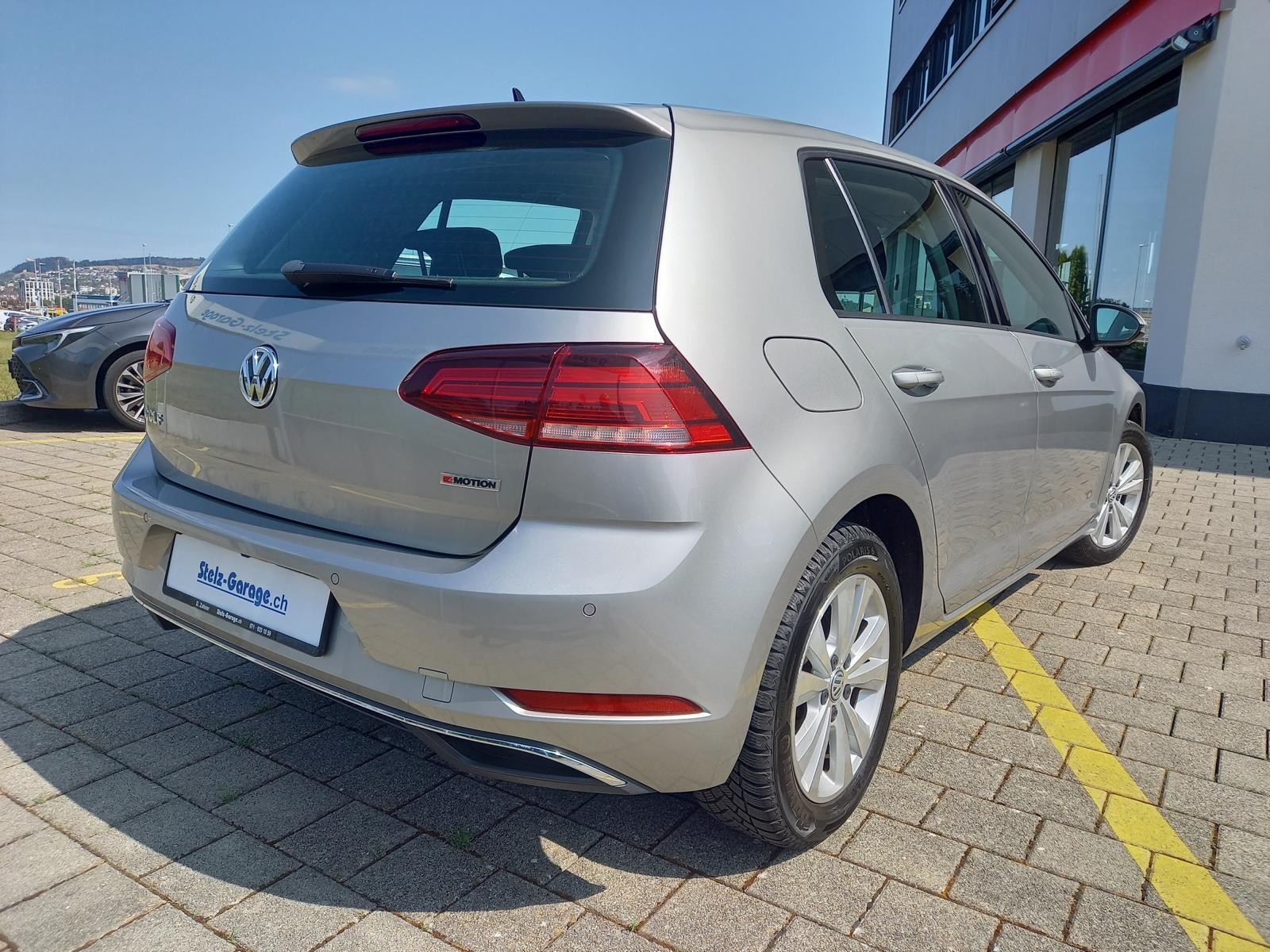 VW Golf 2.0 TDI Comfortline 4Motion DSG-showroom-element-1
