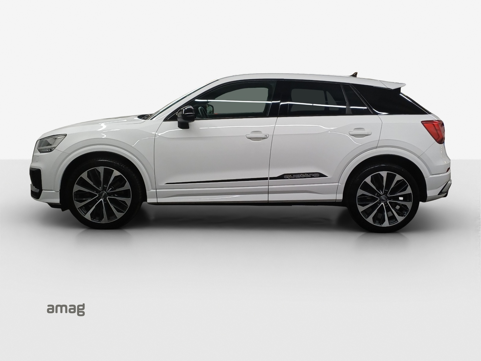 AUDI SQ2 TFSI quattro S-tronic-showroom-element-1