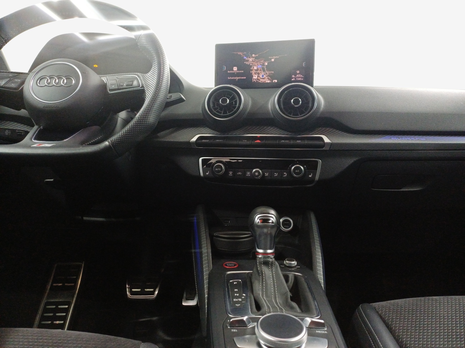 AUDI SQ2 TFSI quattro S-tronic-image-8
