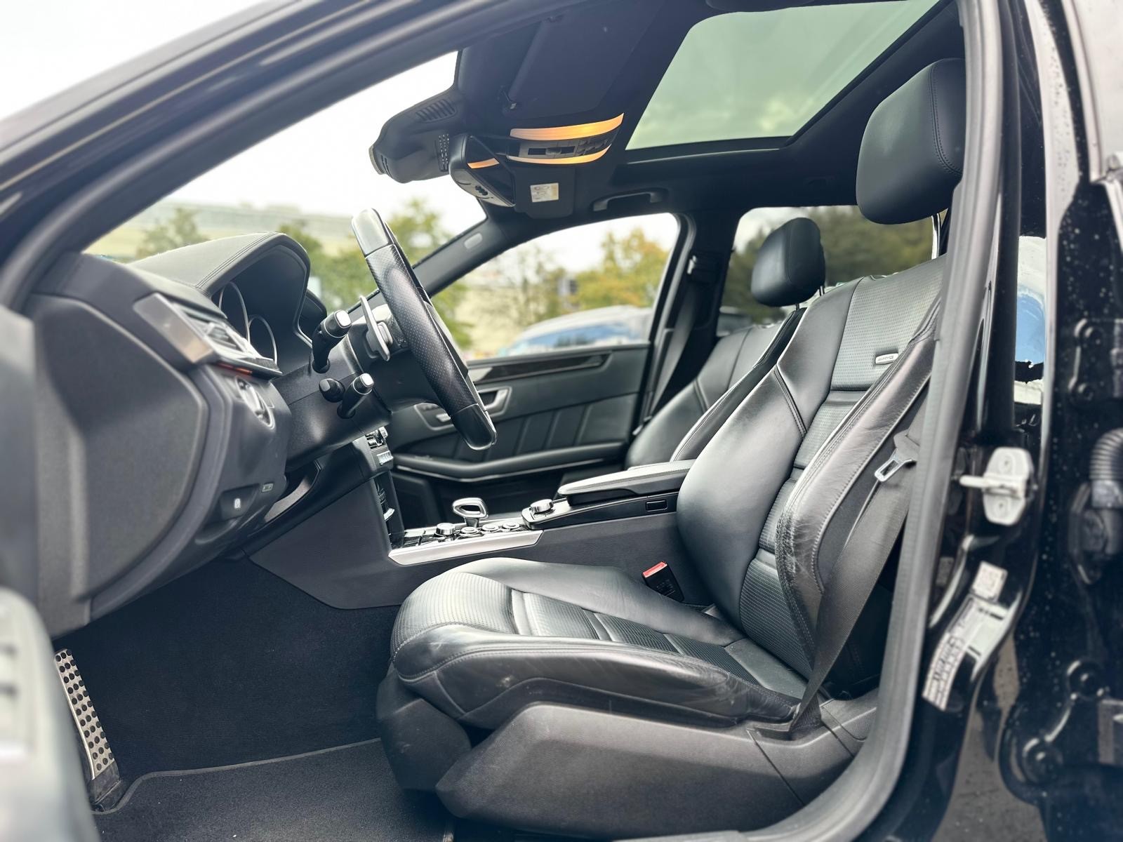 MERCEDES-BENZ E 63 AMG 4Matic Speedshift ° All Black ° KW Gewindefahrwerk °-image-12