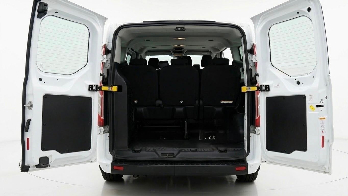FORD Transit Custom 320 L1H1 Ambiente-image-11