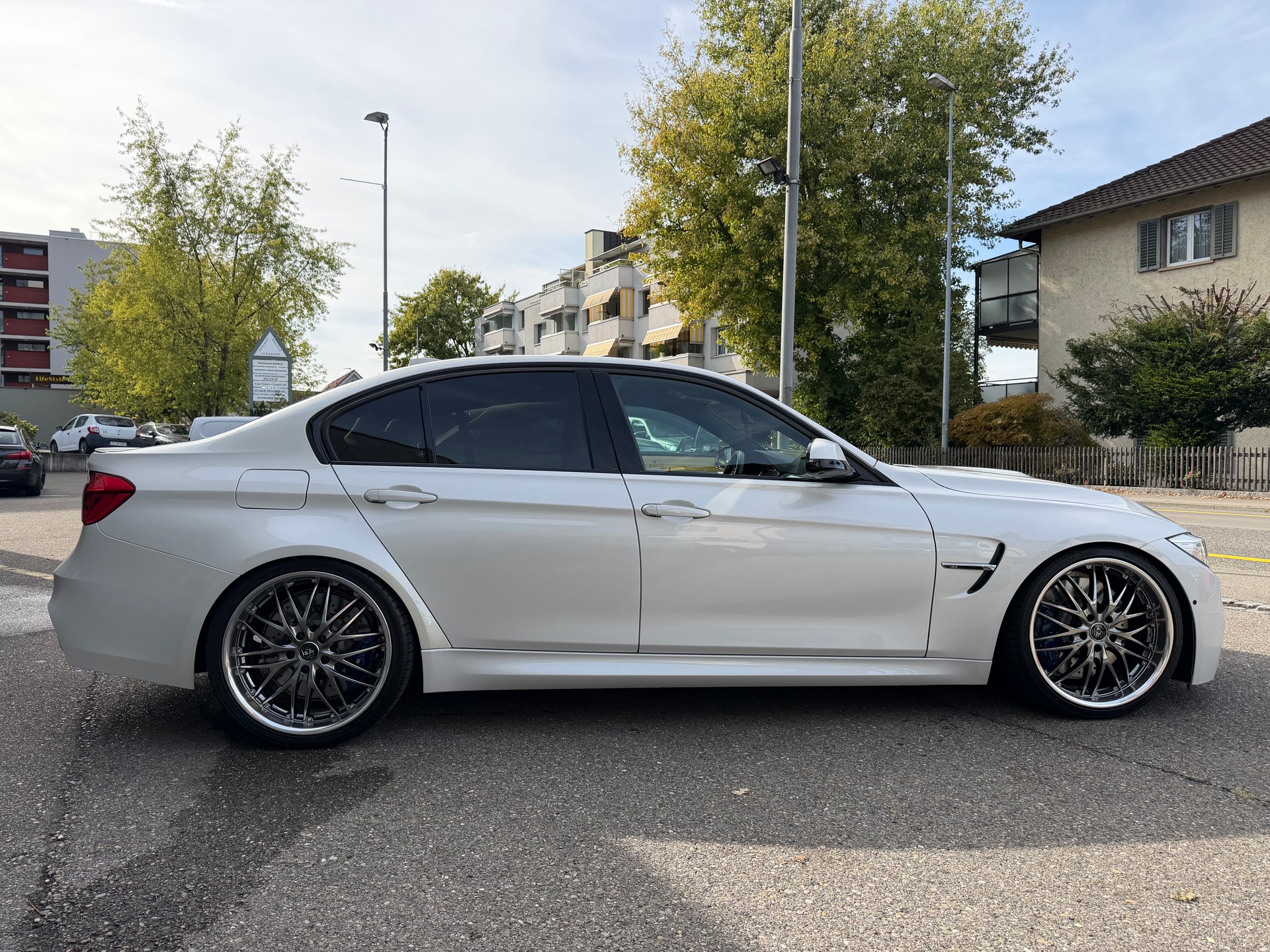 BMW M3 Drivelogic-image-4
