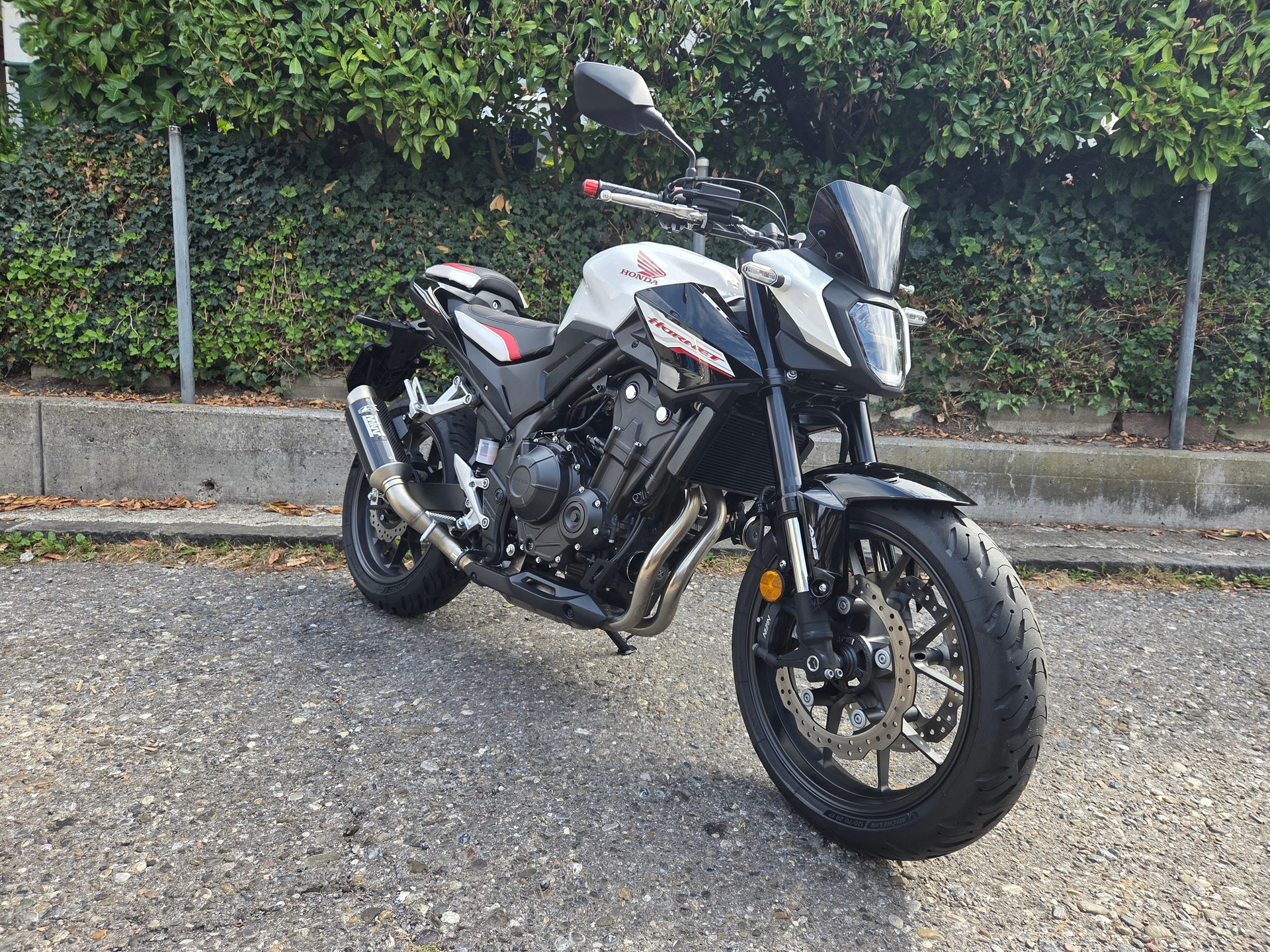 HONDA CB 500 Hornet-image-1