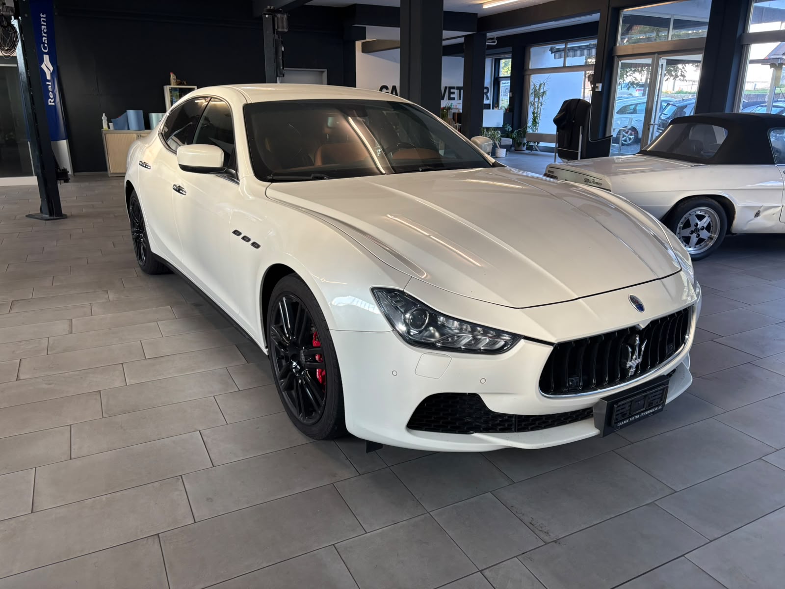 MASERATI Ghibli S Q4 3.0 V6 Automatica-image-1