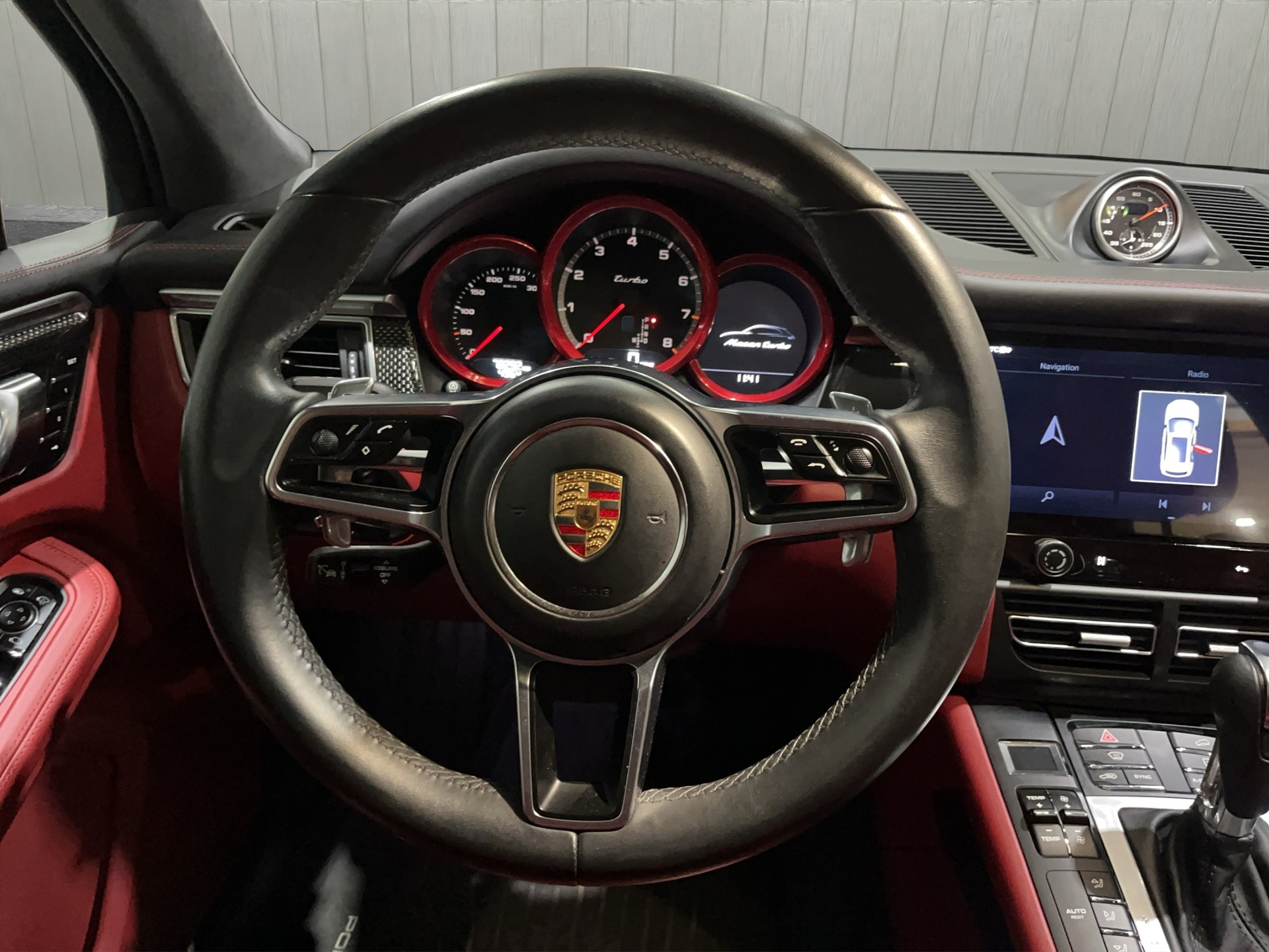 PORSCHE Macan Turbo PDK-image-11