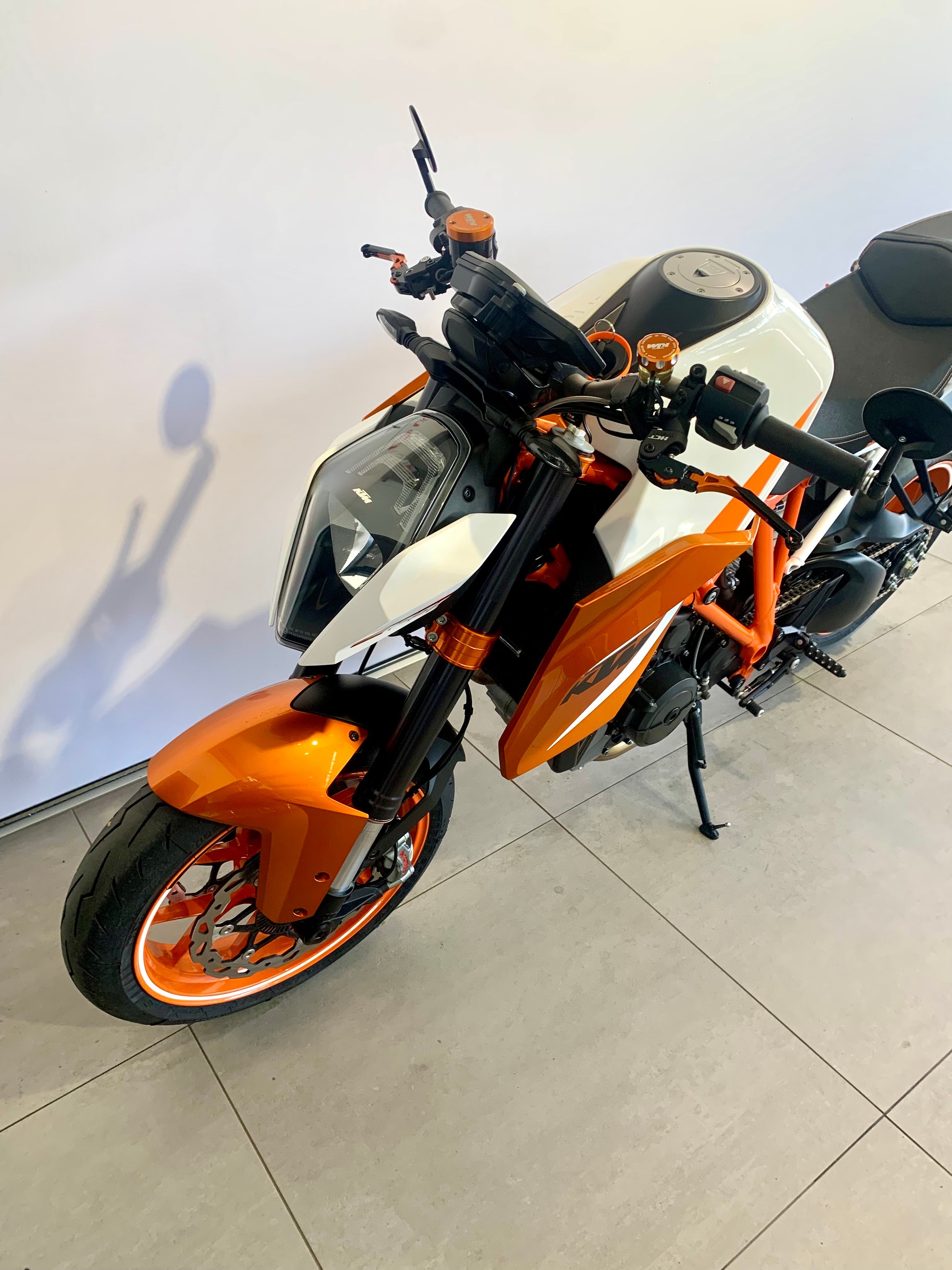 KTM 1290 Super Duke R Special Edition-image-6