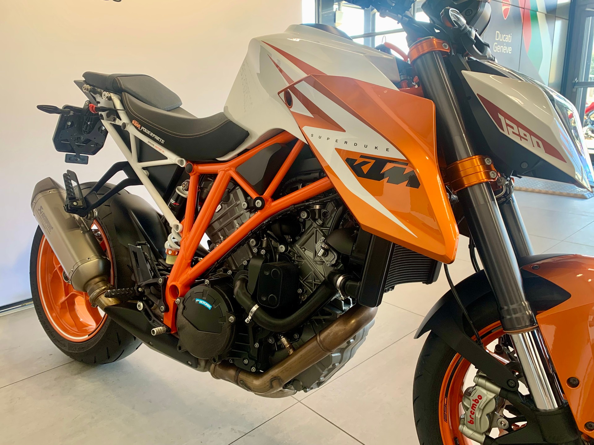 KTM 1290 Super Duke R Special Edition-image-7
