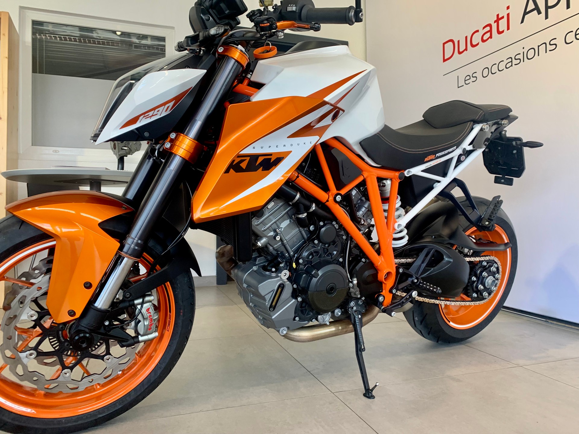 KTM 1290 Super Duke R Special Edition-image-8