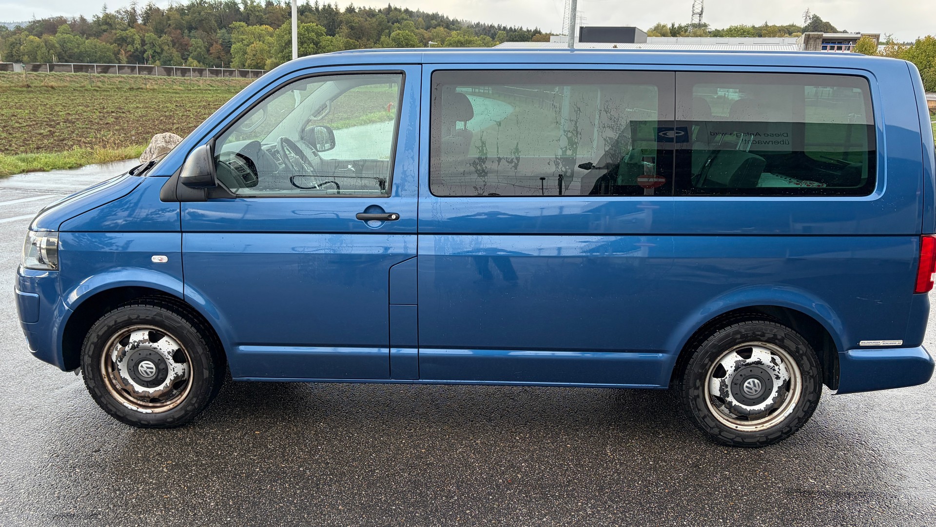 VW Multivan 2.0 TDI CR Startline 4Motion-image-5