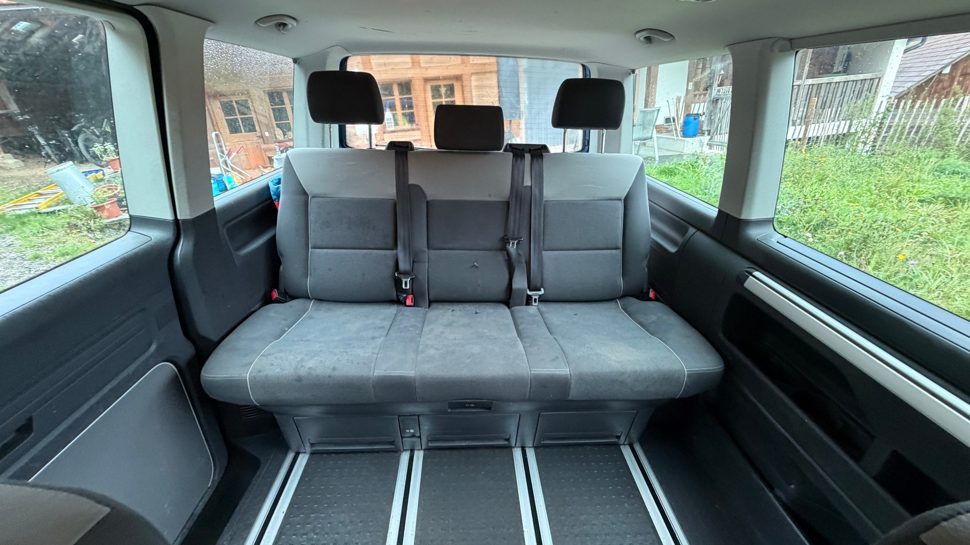 VW Multivan 2.0 TDI CR Startline 4Motion-image-12