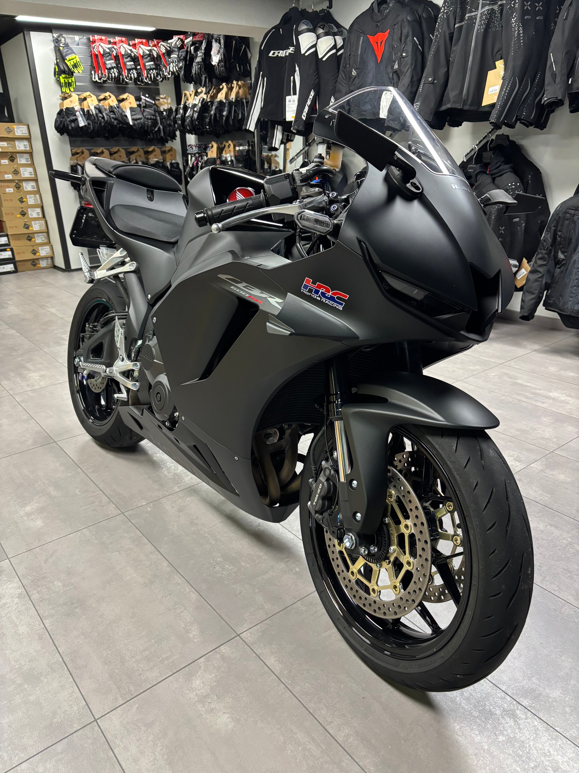 HONDA CBR 600 RR-image-1