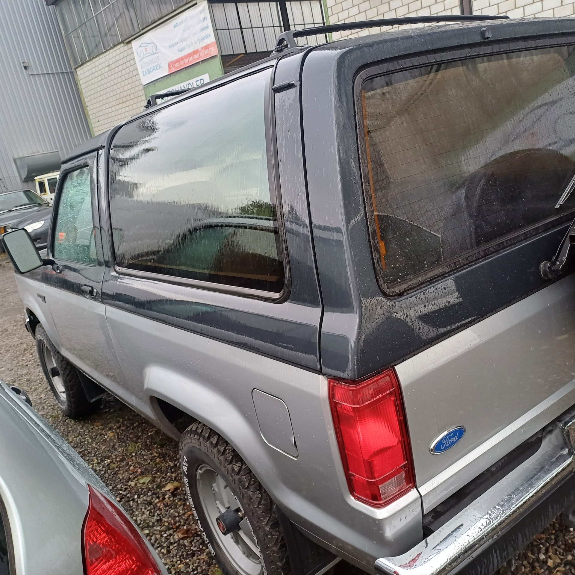 FORD Bronco 2.9 XLT-image-2