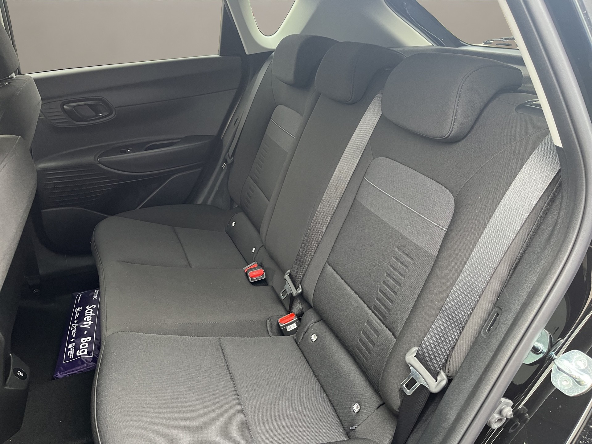 HYUNDAI Bayon 1.0 T-GDi Amplia DCT-image-9