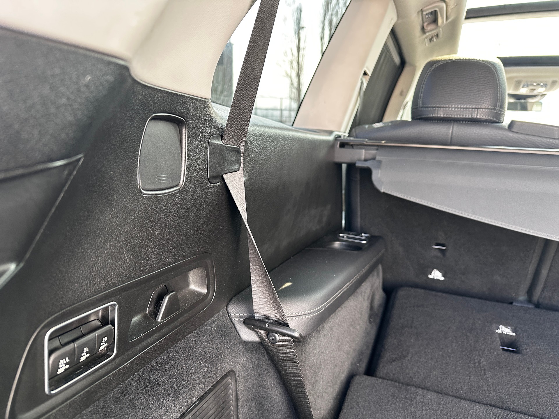 MERCEDES-BENZ GLS 350 d 4Matic 9G-Tronic-image-14