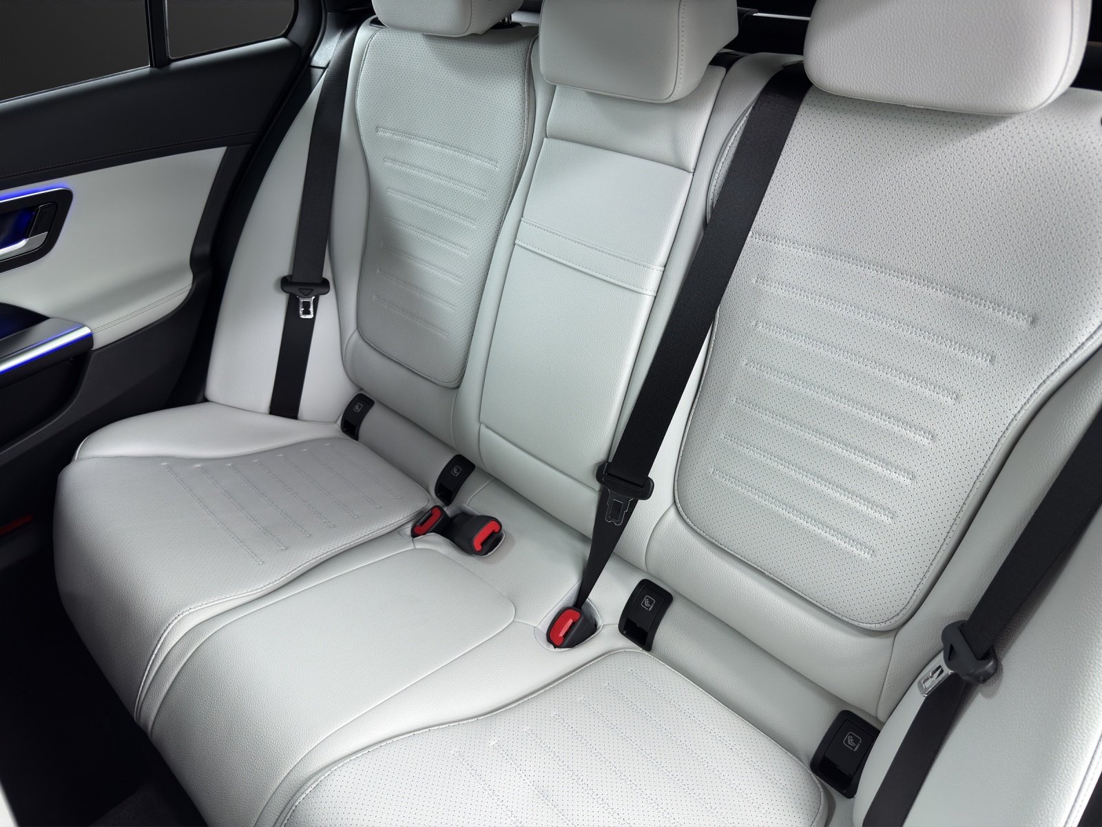 MERCEDES-BENZ C 220 d T 4 Matic-image-14