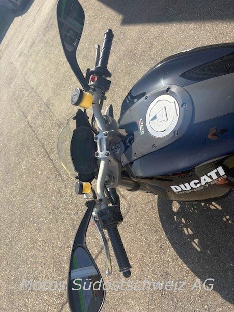 DUCATI MONSTER 1100 S ABS-image-4