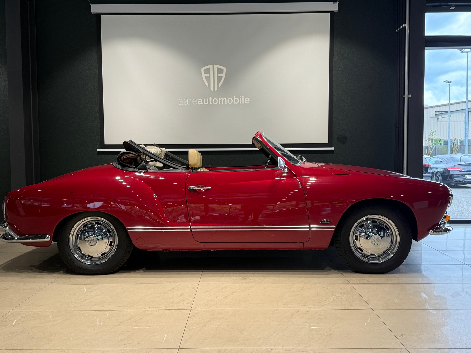 VW KARMANN-GHIA-image-7