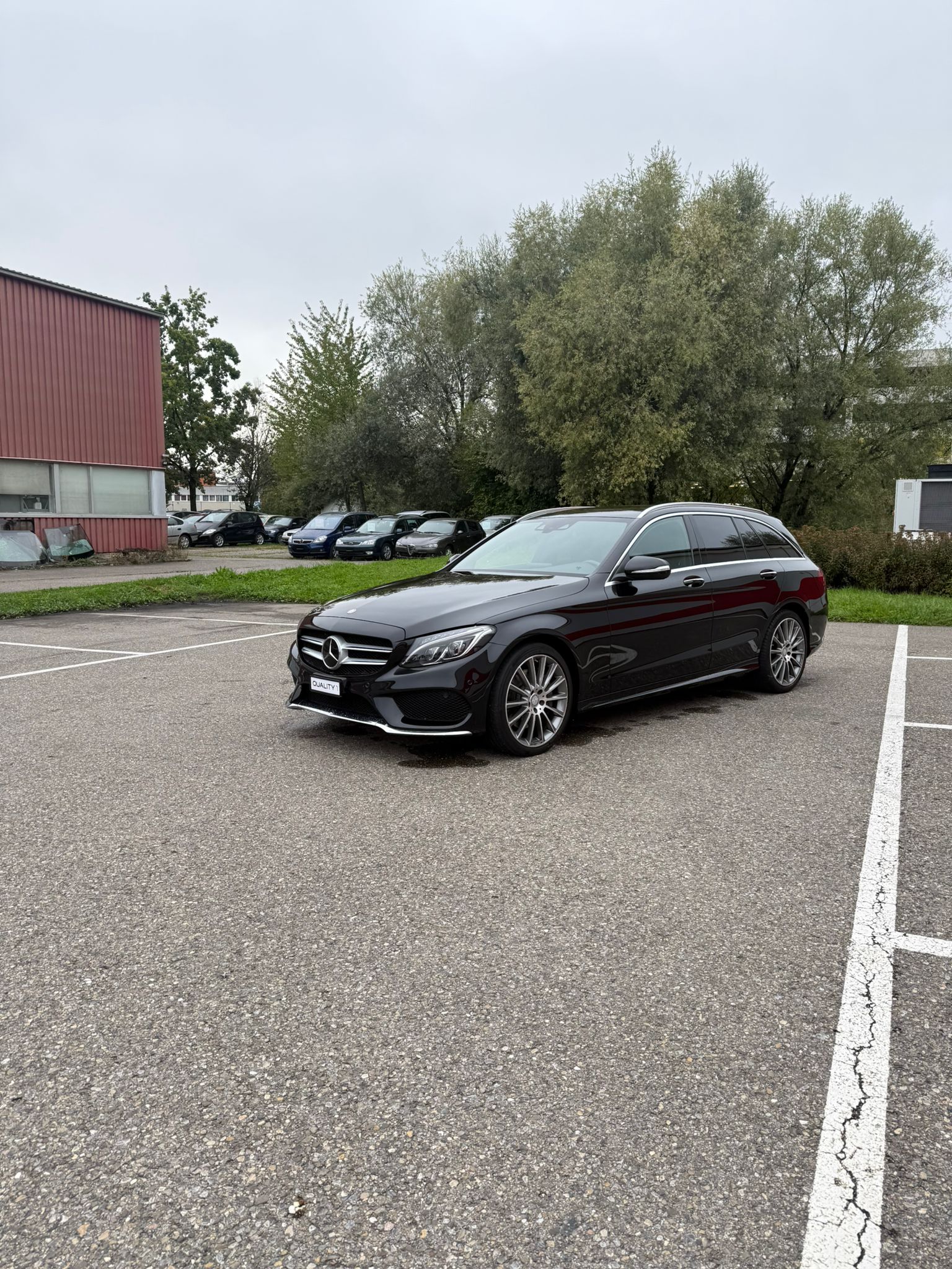 MERCEDES-BENZ C 400 AMG Line 4Matic 7G-Tronic-image-2