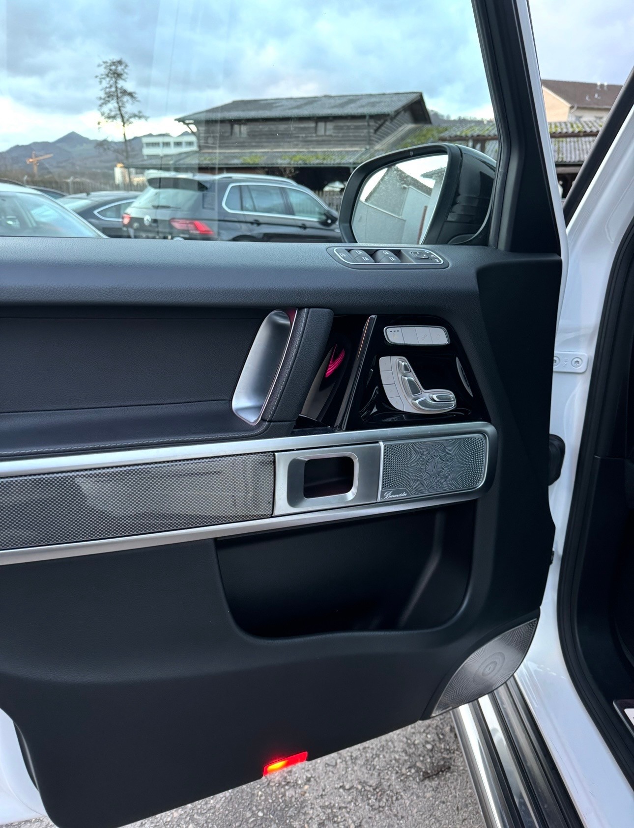 MERCEDES-BENZ G 400 d AMG Line 9G-Tronic-image-7