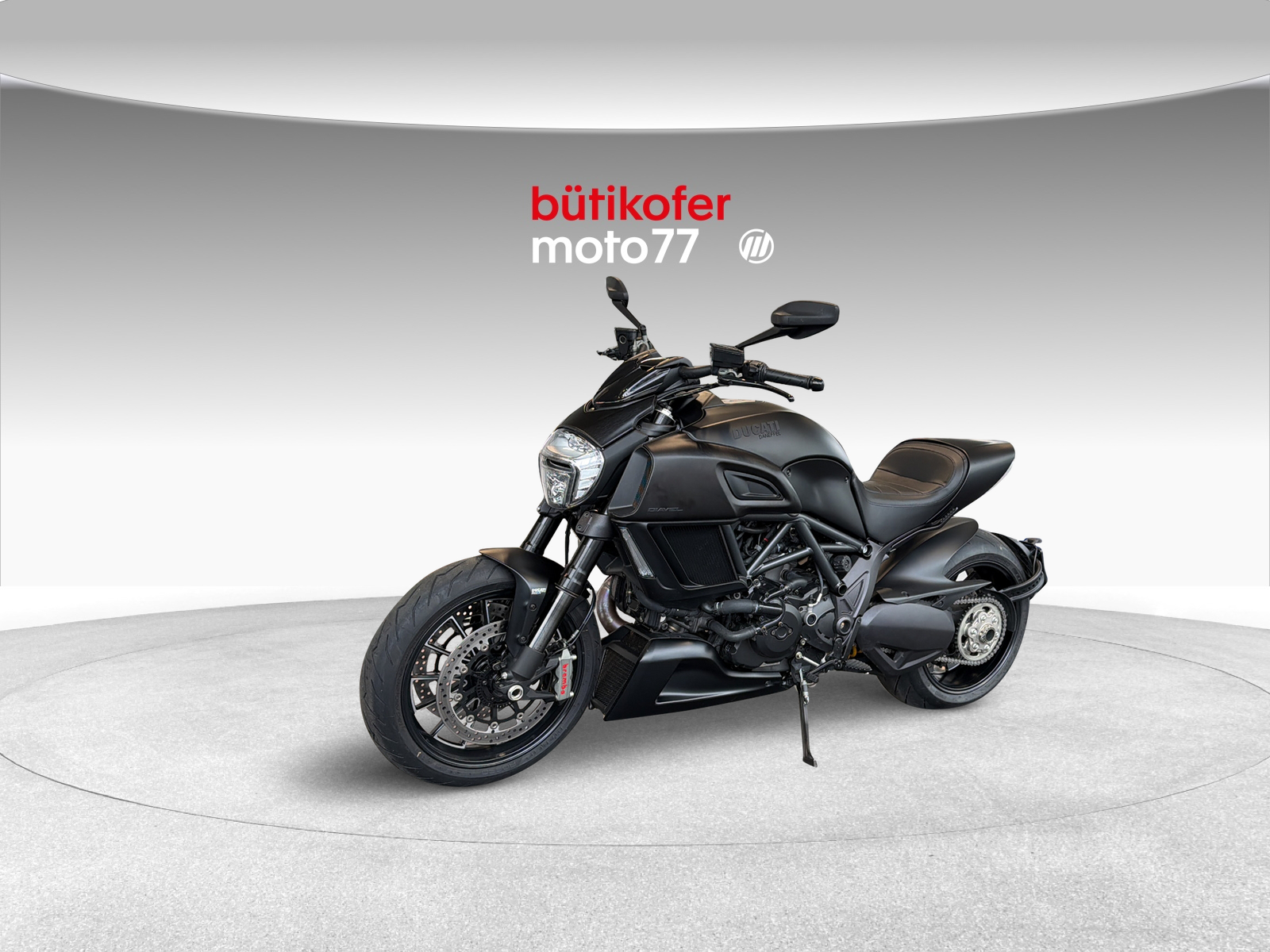 DUCATI 1200 Diavel Dark ABS-image-4