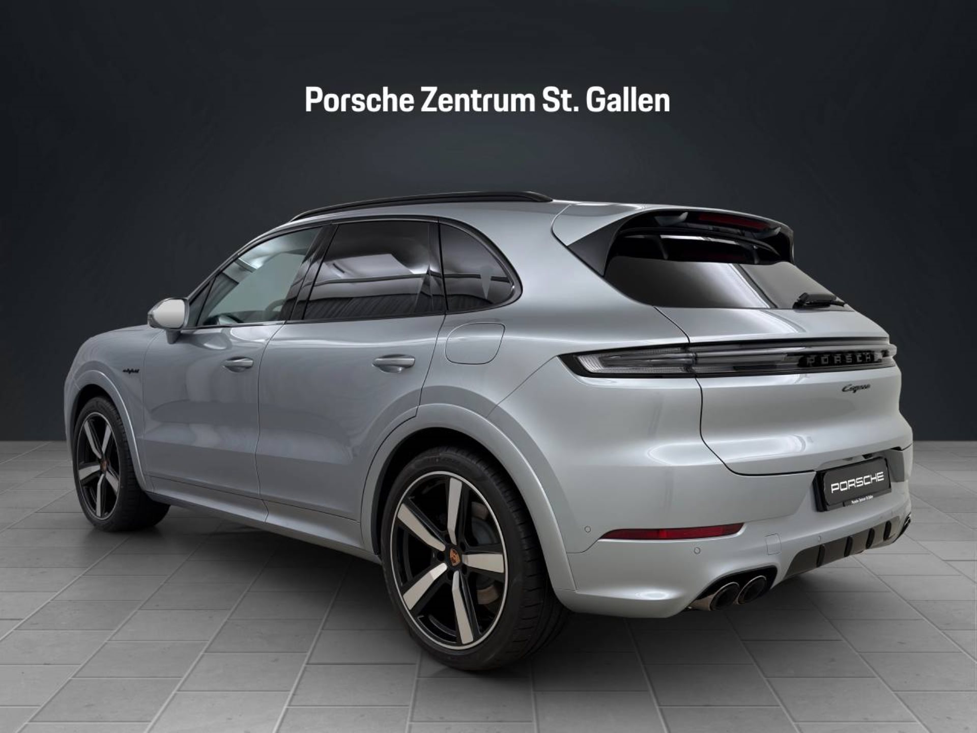 PORSCHE Cayenne E-Hybrid Black Edition-showroom-element-2