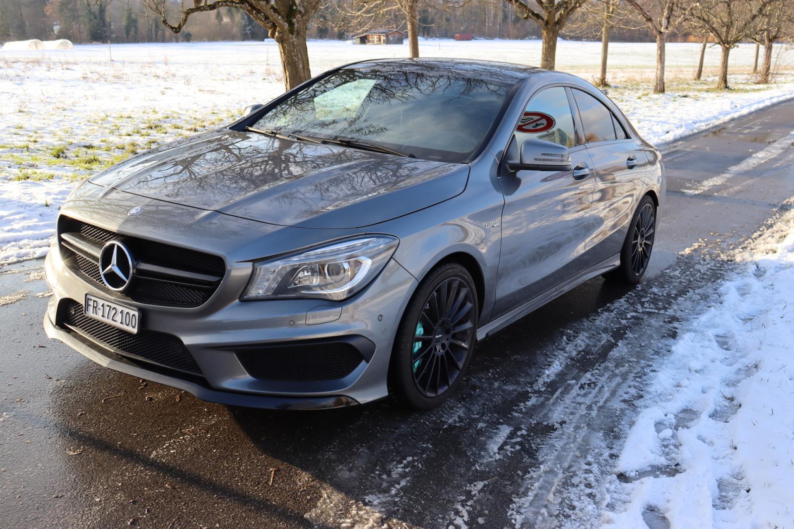 MERCEDES-BENZ CLA 45 AMG 4Matic Speedshift-image-1