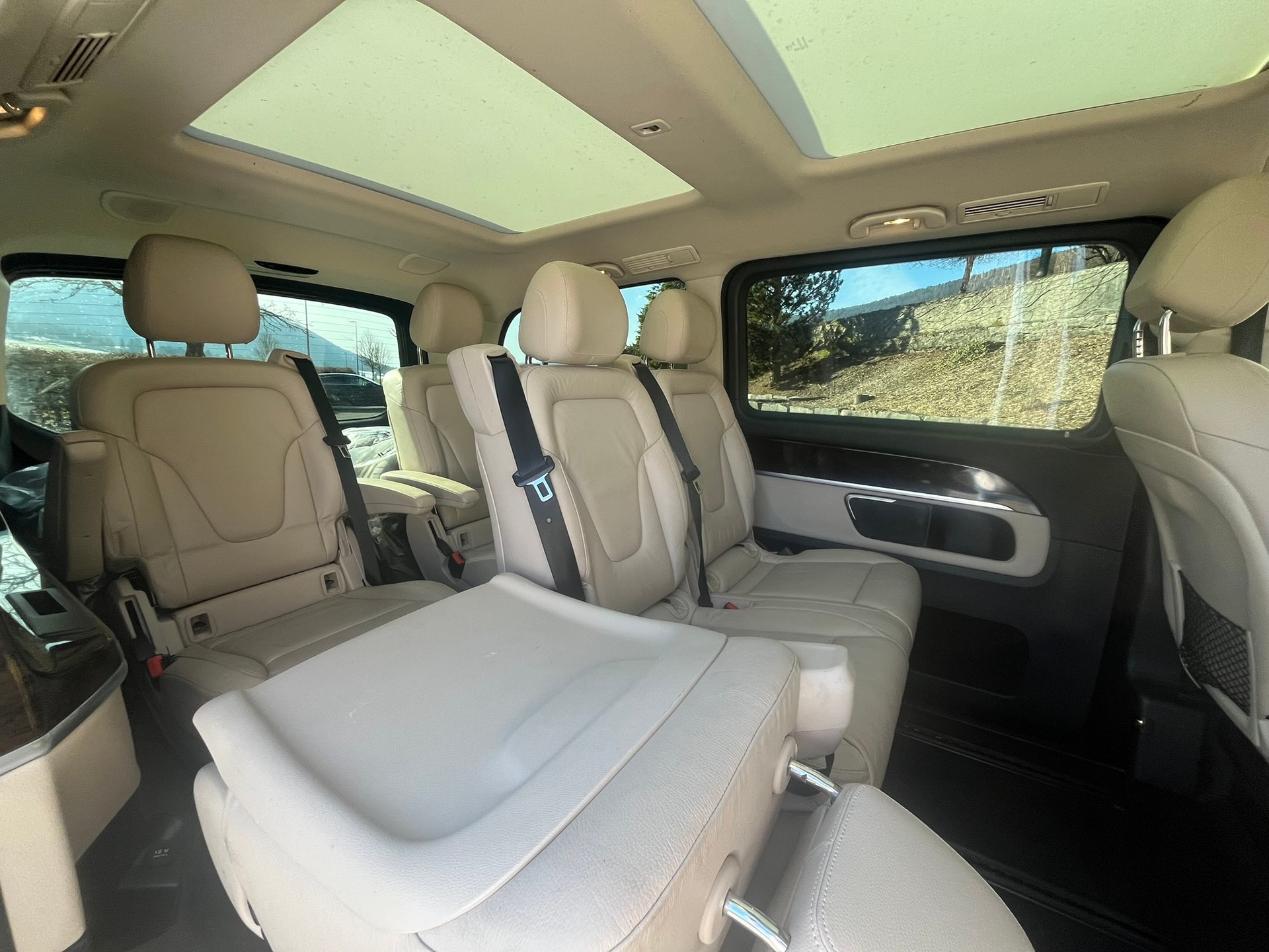 MERCEDES-BENZ V 250 d Avantgarde lang 4Matic 7G-Tronic-image-7