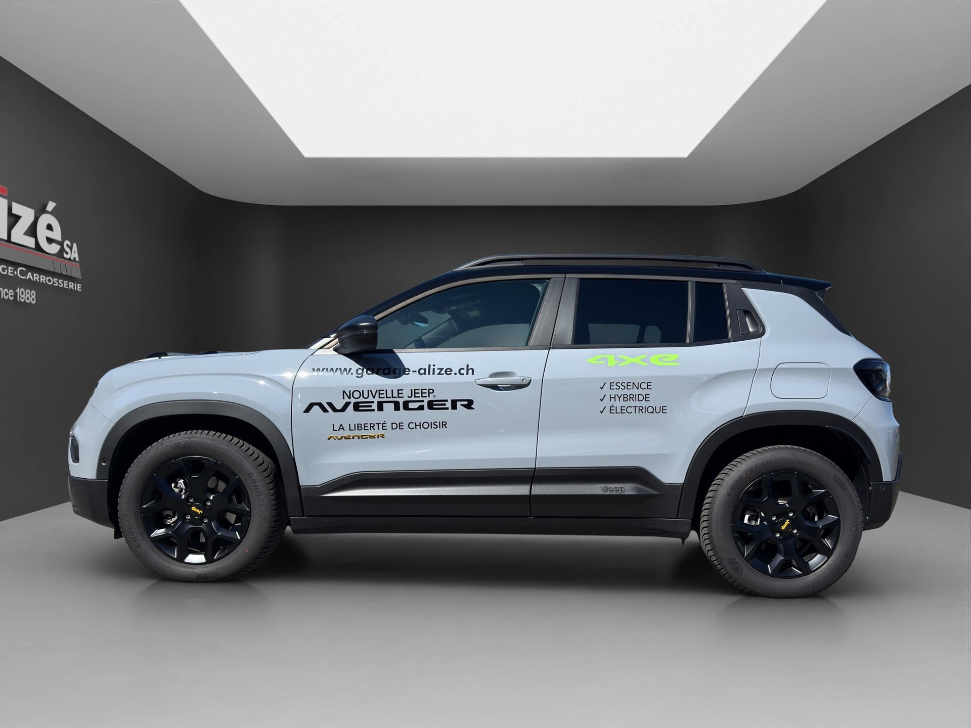 JEEP Avenger 1.2 Turbo MHEV The North Face 4xe-showroom-element-3