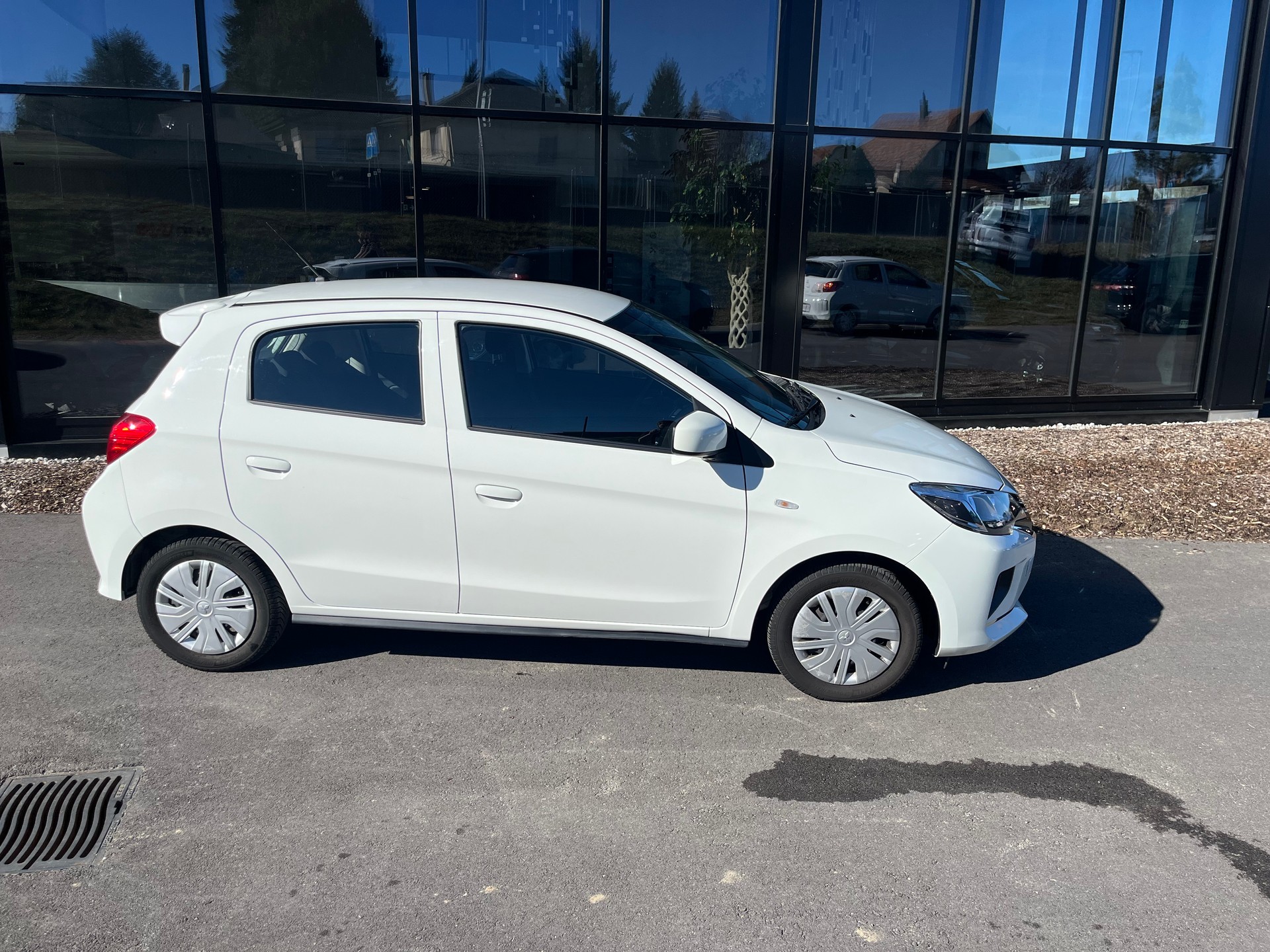 MITSUBISHI Space Star 1.2 Inform-image-1