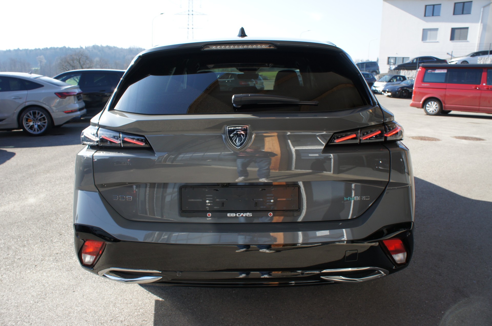 PEUGEOT 308 SW 1.6 PHEV 180 GT-showroom-element-3