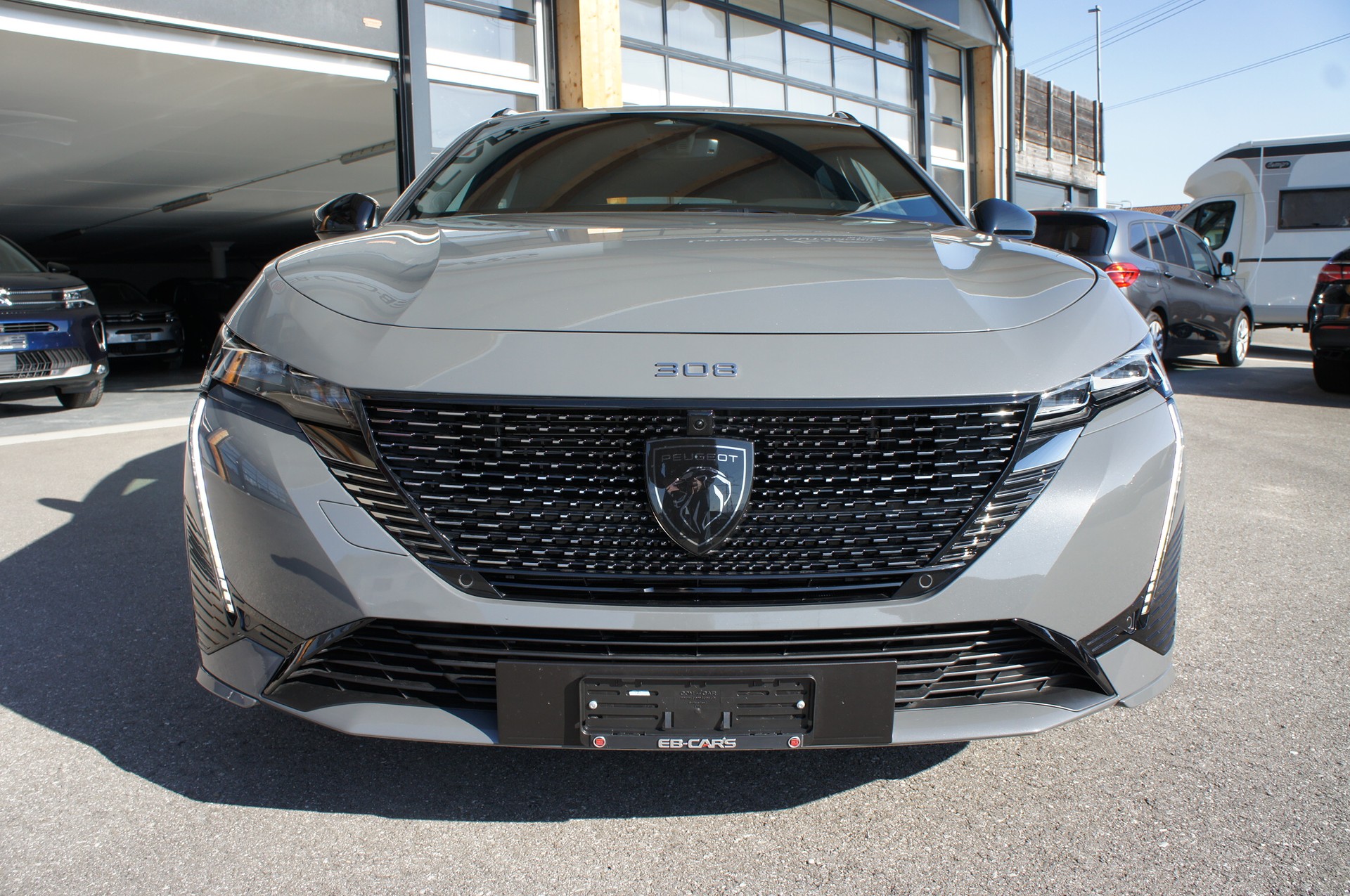 PEUGEOT 308 SW 1.6 PHEV 180 GT-image-7
