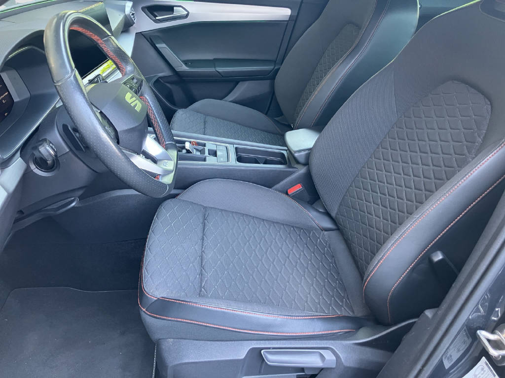 SEAT Leon ST 1.5 eTSI 150 FR DSG-image-10