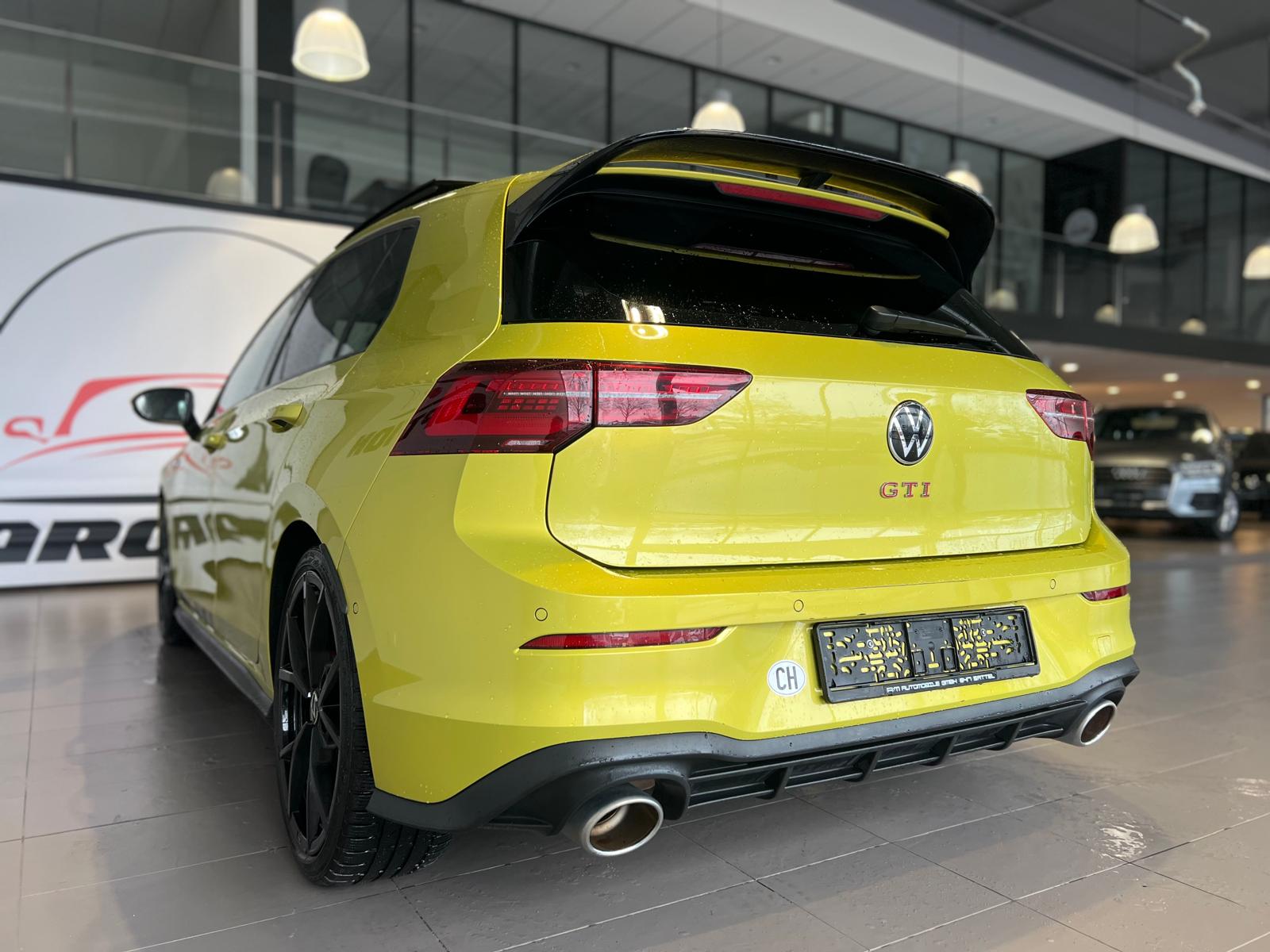 VW Golf 2.0 TSI GTI Clubsport 45 DSG-image-9