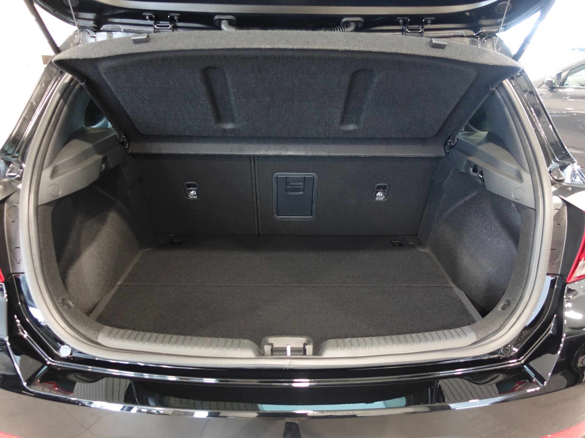 HYUNDAI i30 1.6 T-GDi N Line DCT-image-11