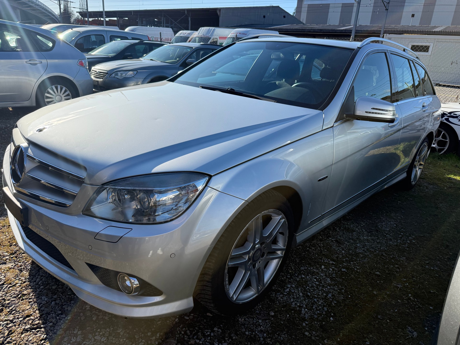 MERCEDES-BENZ C 230 Avantgarde 7G-Tronic-image-4