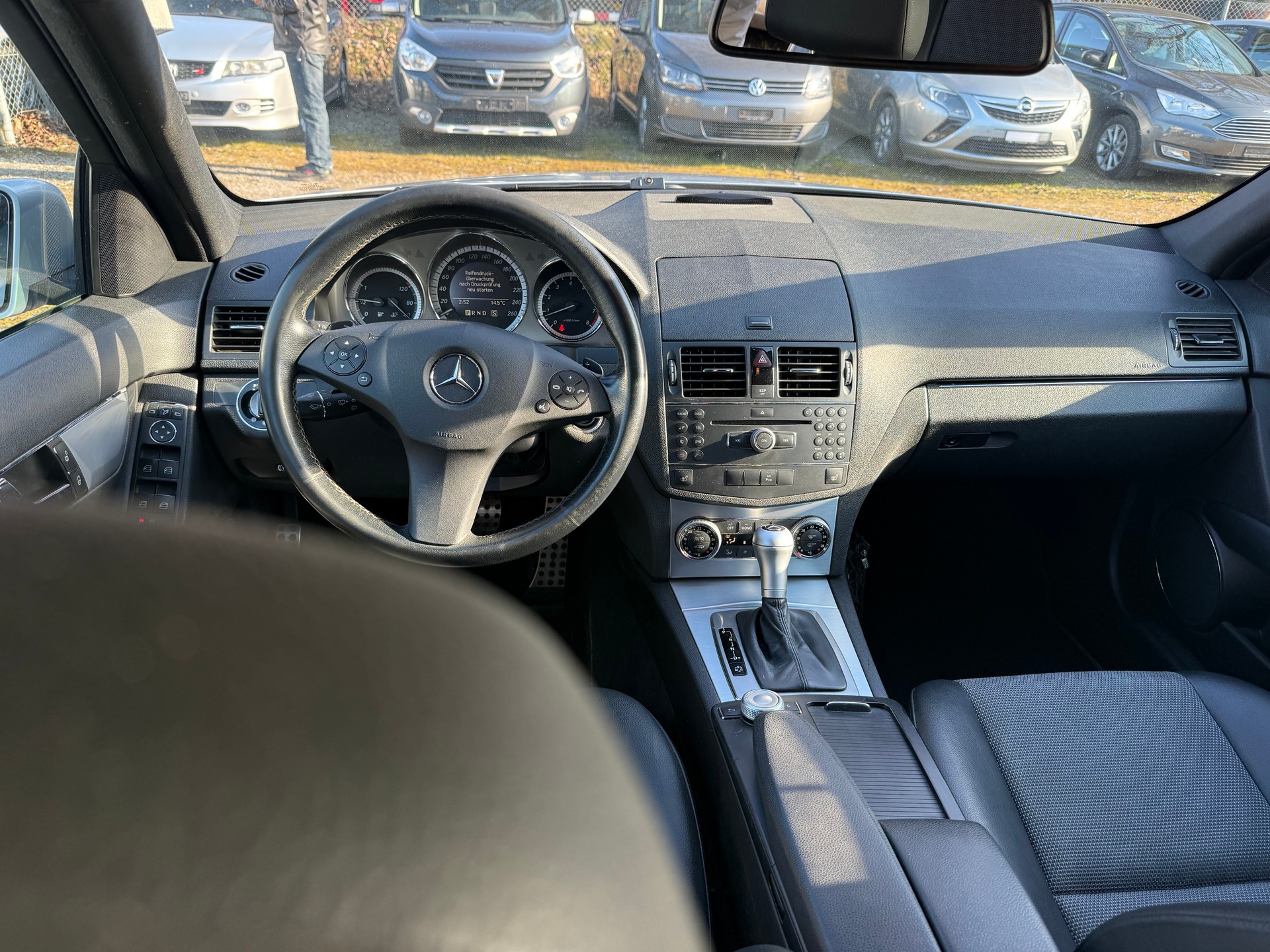 MERCEDES-BENZ C 230 Avantgarde 7G-Tronic-image-7