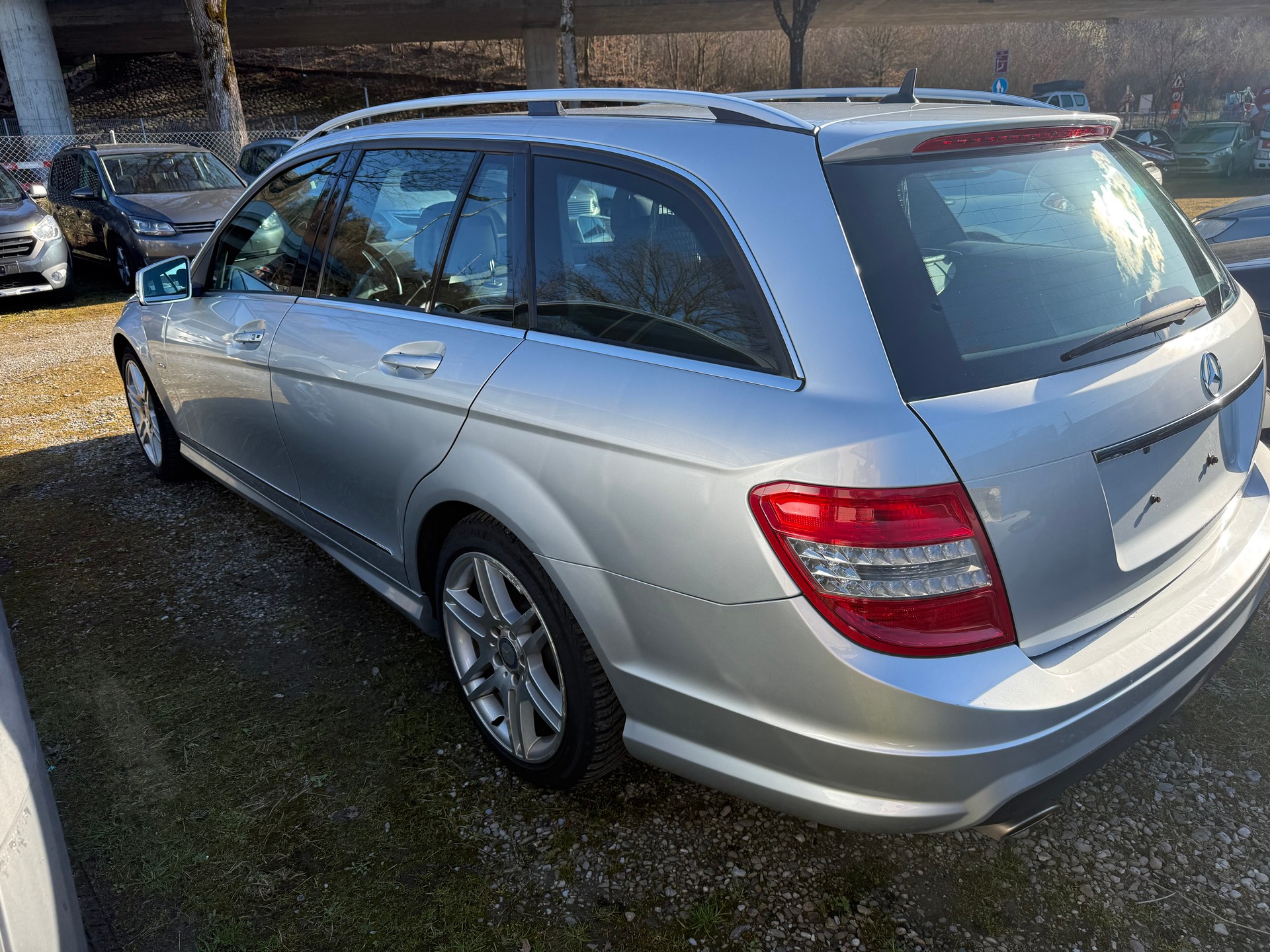 MERCEDES-BENZ C 230 Avantgarde 7G-Tronic-image-11