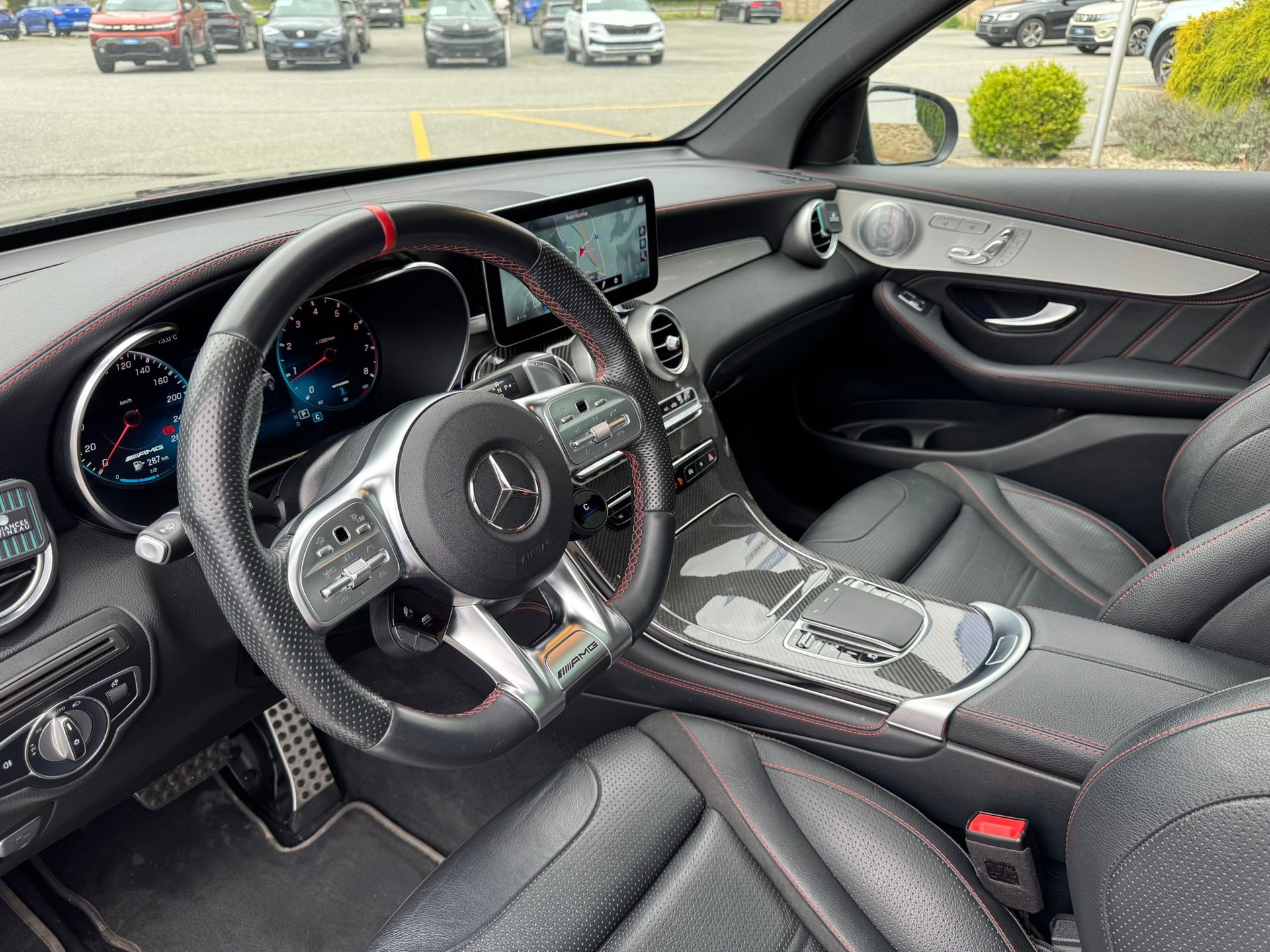 MERCEDES-BENZ GLC 43 AMG 4Matic 9G-Tronic-image-8