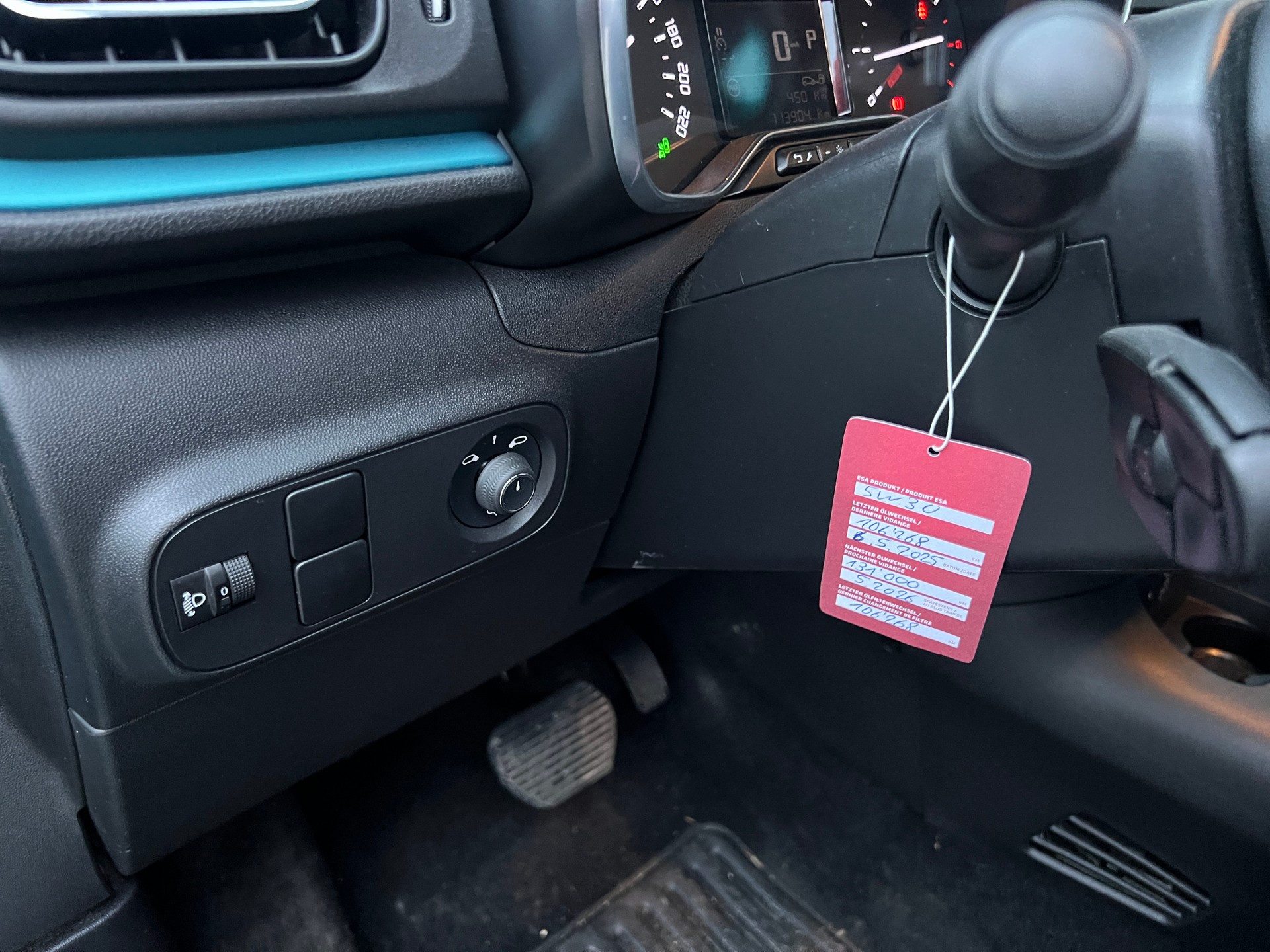 CITROEN C3 1.2i PureTech Swiss Edition EAT6-image-10
