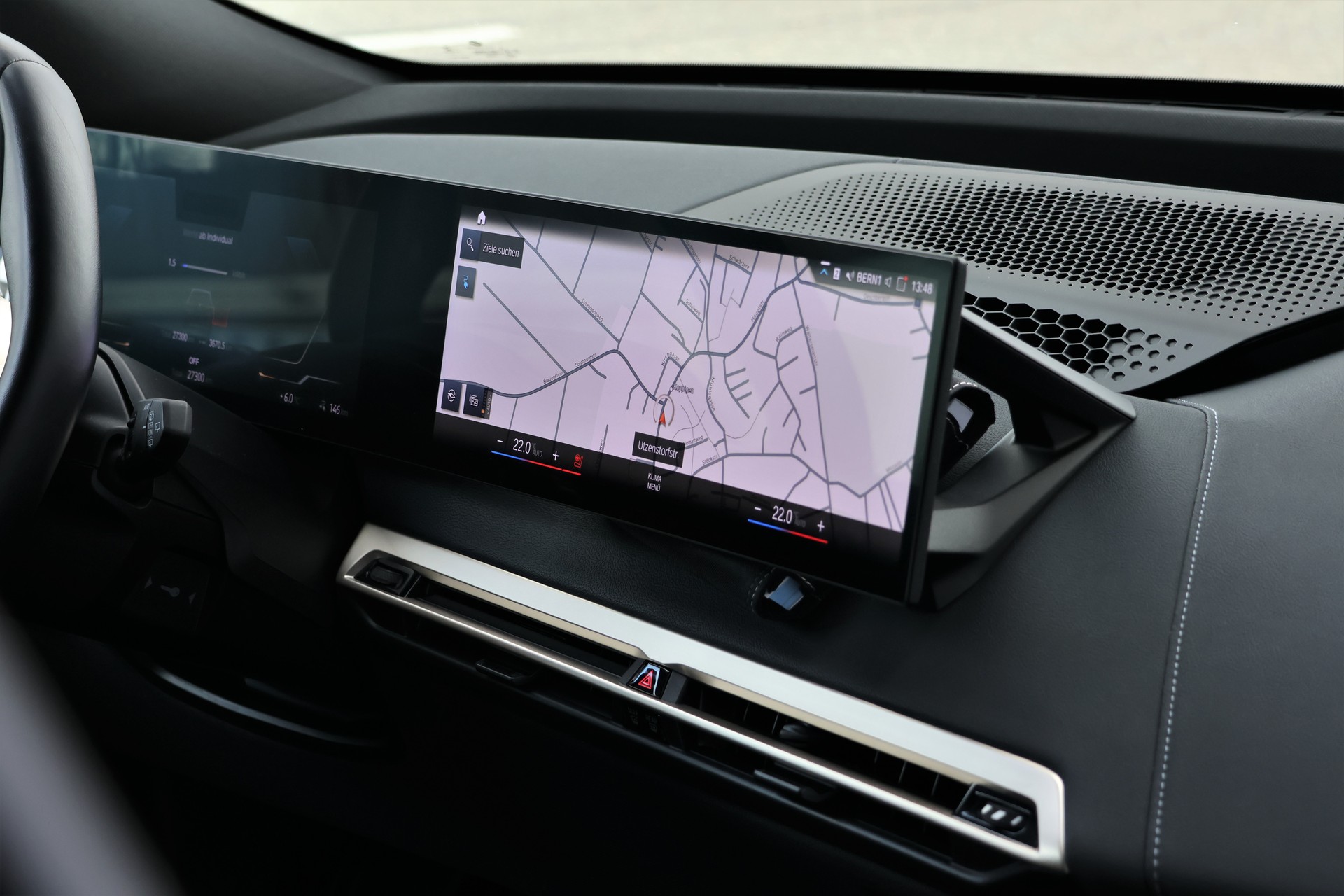 BMW iX xDrive40 Launch Edition (CH)-image-20