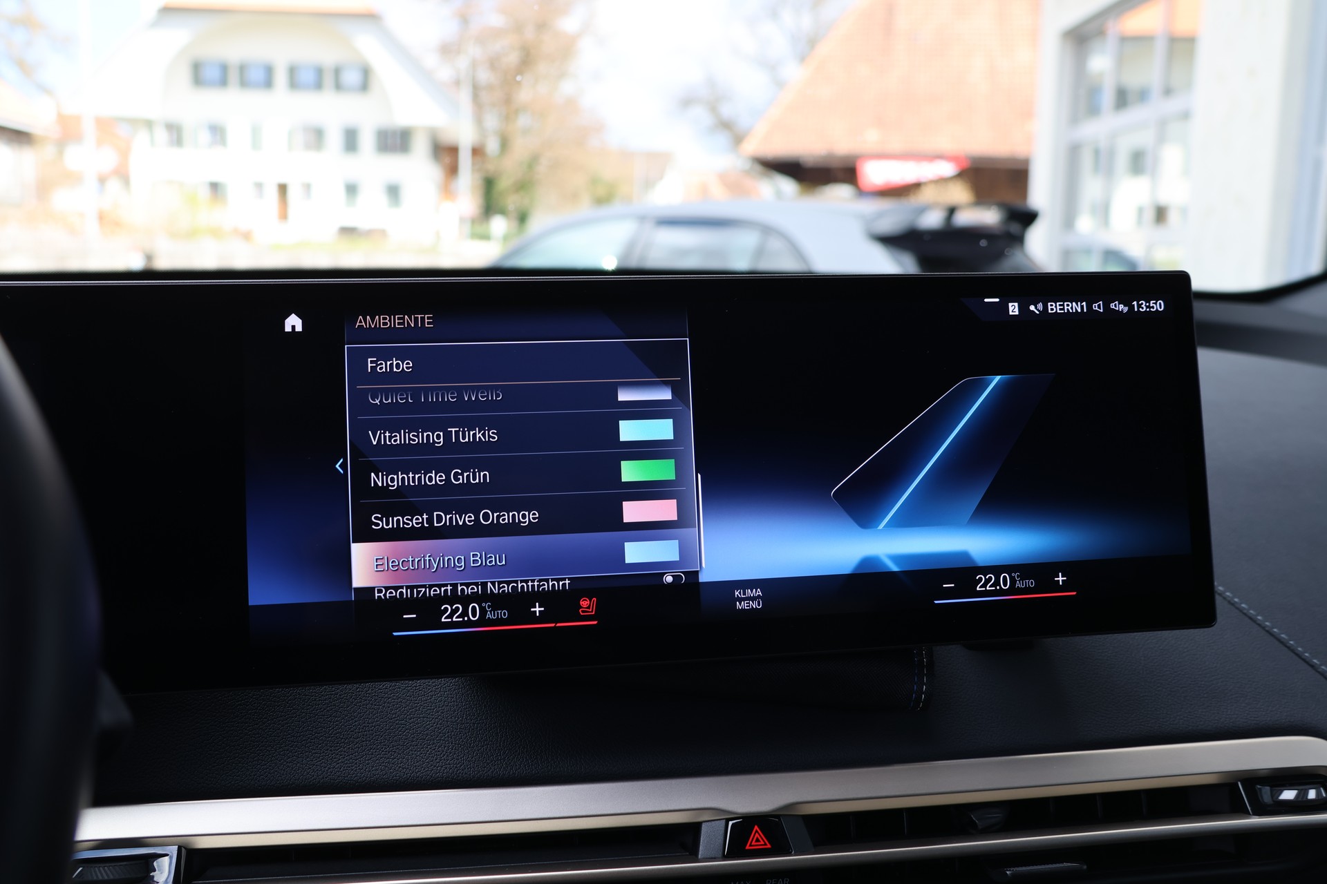 BMW iX xDrive40 Launch Edition (CH)-image-25