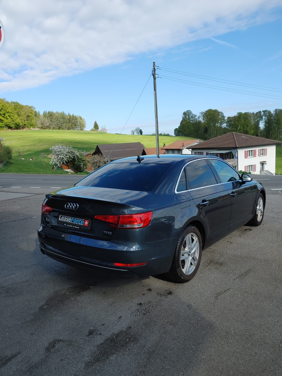 AUDI A4 1.4 TFSI S-tronic-image-5