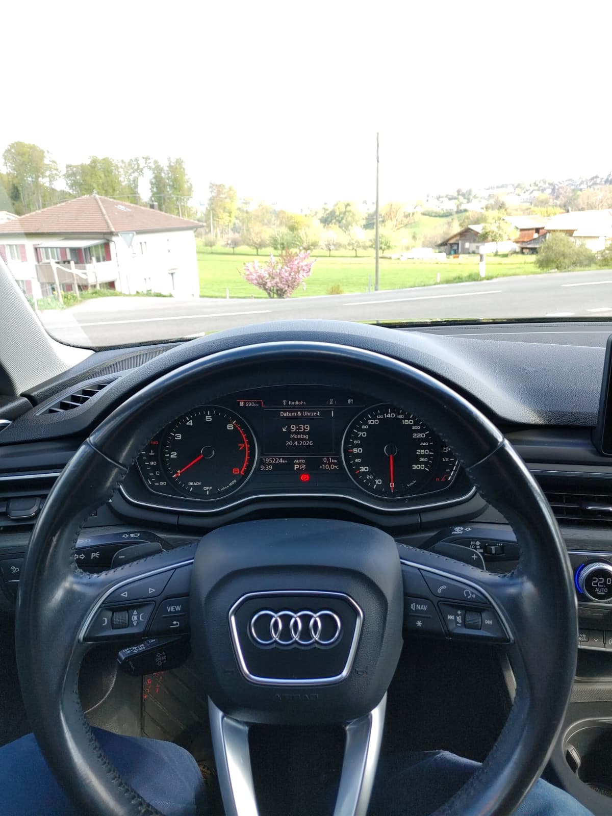 AUDI A4 1.4 TFSI S-tronic-image-2