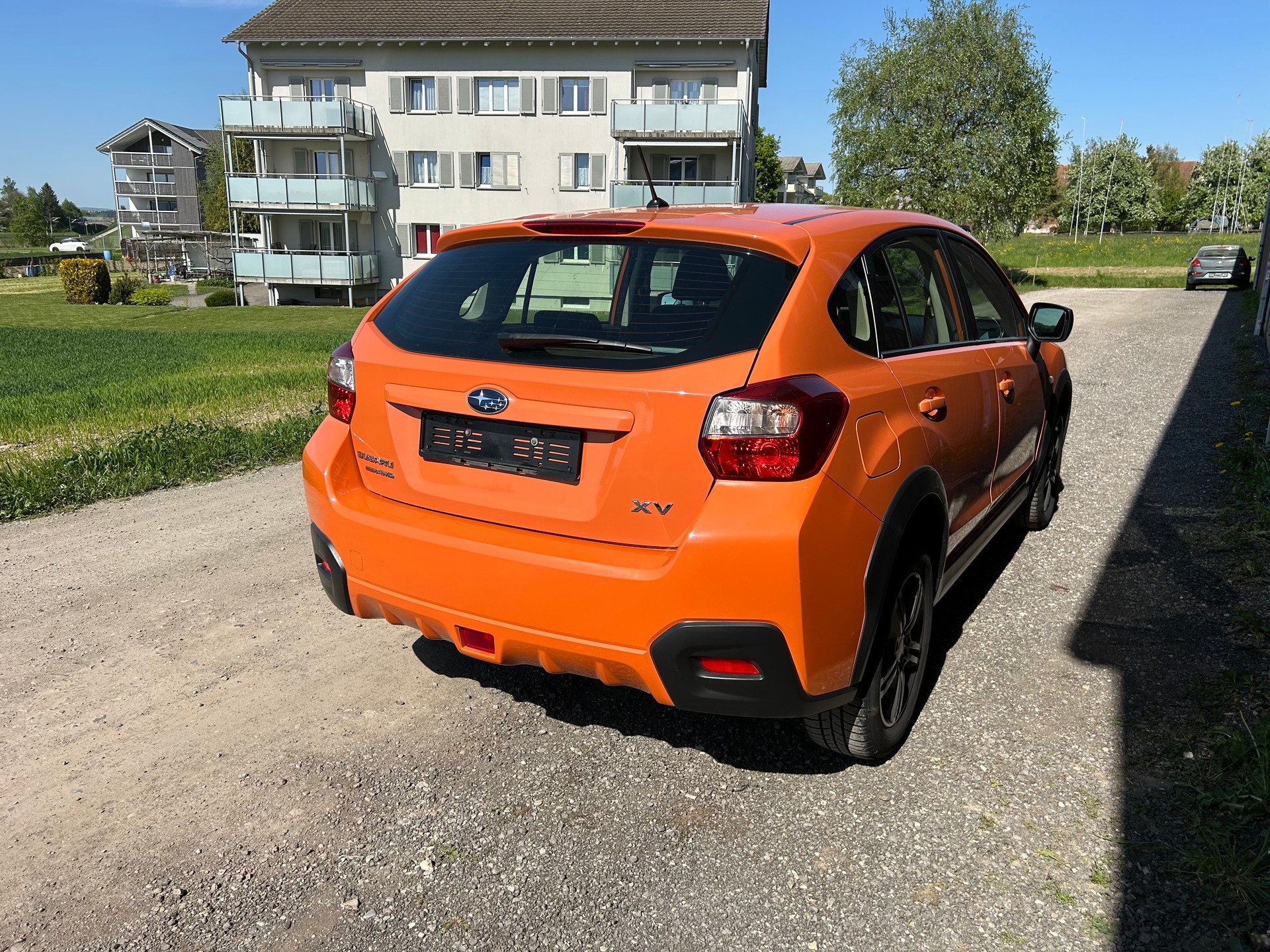SUBARU XV 1.6 Swiss Two-image-5