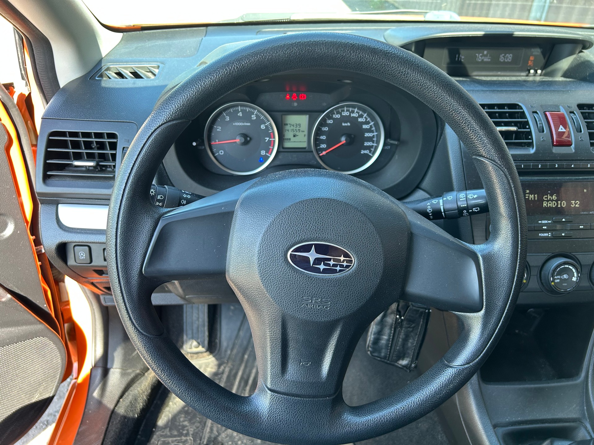 SUBARU XV 1.6 Swiss Two-image-8