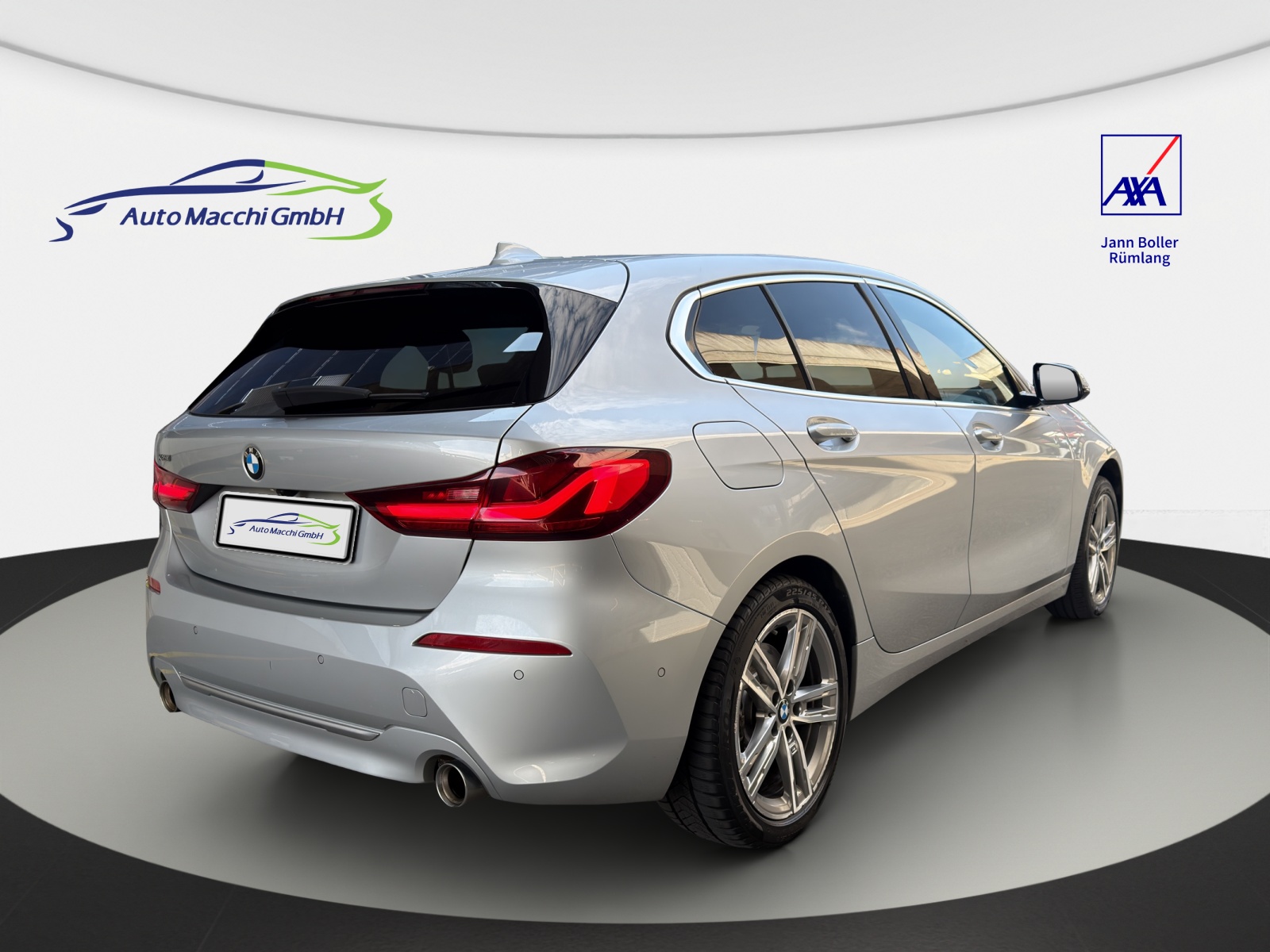 BMW 120d xDrive Steptronic Luxury Line-image-6