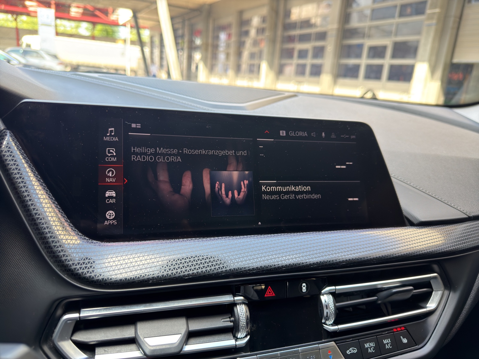 BMW 120d xDrive Steptronic Luxury Line-image-24