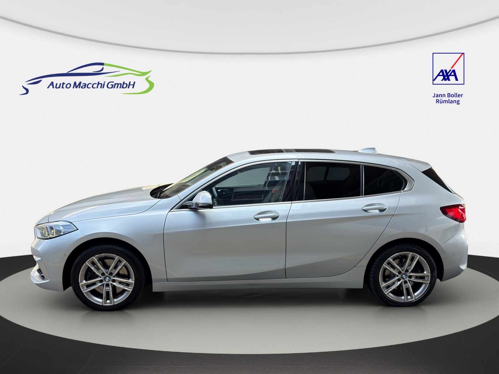 BMW 120d xDrive Steptronic Luxury Line-showroom-element-1
