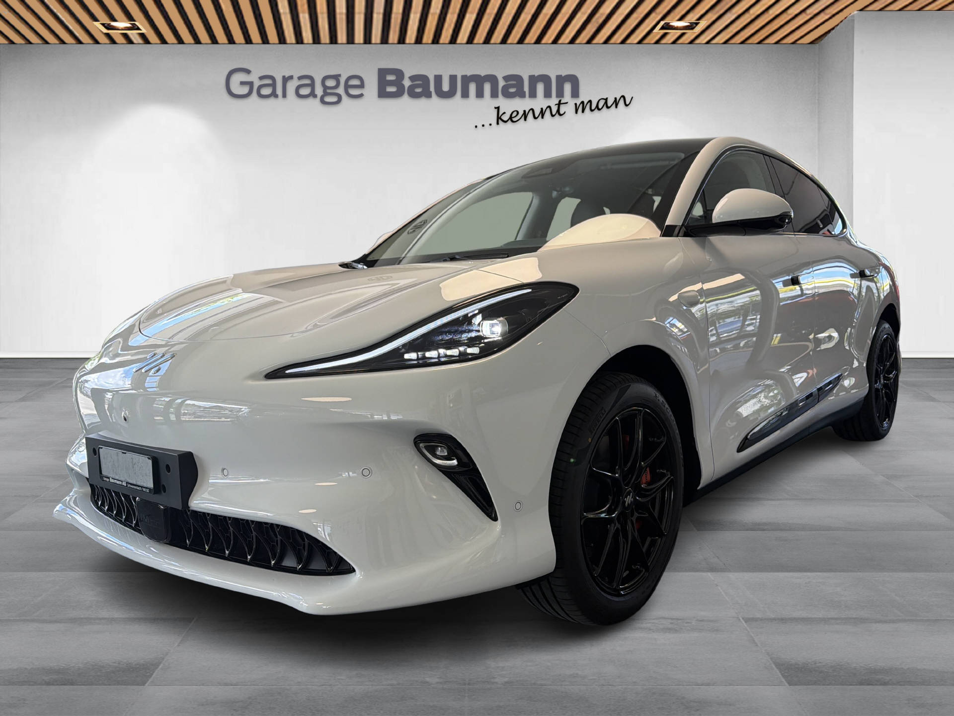 MG IM6 100 kWh Performance 4WD-showroom-element-1